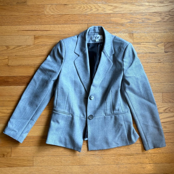 Le Suit Jackets & Blazers - Le Suit Classic Gray Blazer and Trouser Set 8